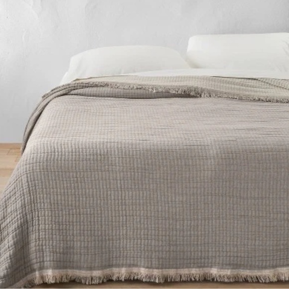 Casaluna Other - King Reversible Textured Cotton Chambray Coverlet Gray/White - Casaluna NWOT